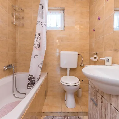 Apartamento Pet Friendly In With Jacuzzi