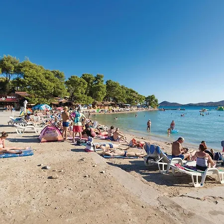 Pet Friendly In With Jacuzzi * Tinj